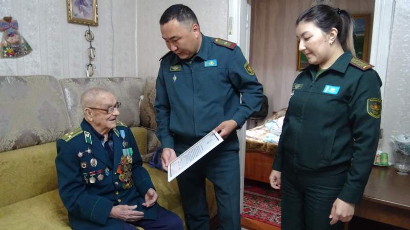 101 день рождения отметил ветеран Николай Таратунин