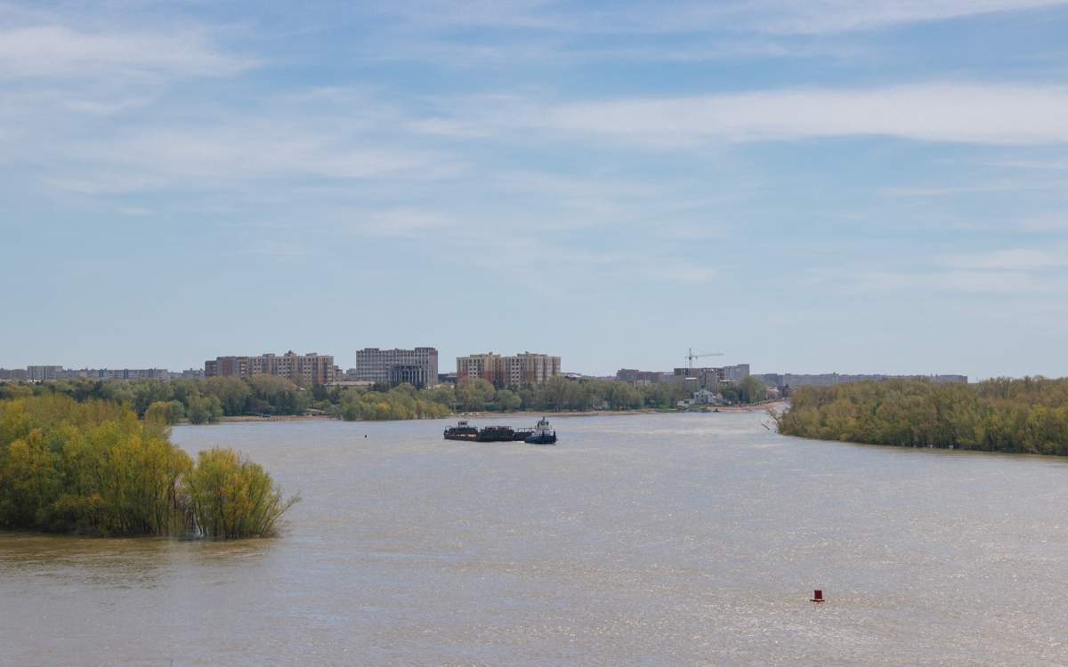 Сброс воды продолжается в Павлодарской области из-за увеличения боковой  приточности рек Уба и Ульба - Baimedia.kz