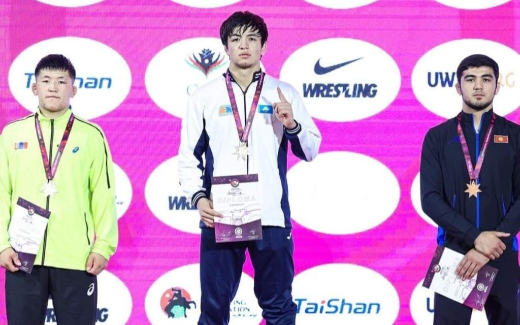 Второе место в общем зачете досталось в конкурентной борьбе — тренер об итогах чемпионата Азии