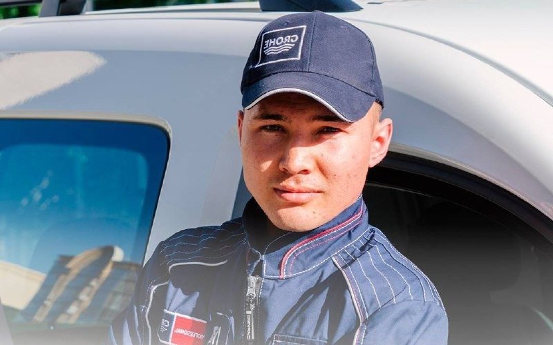 В месяц 800 тысяч тенге: выпускник колледжа стал одним из самых высокооплачиваемых молодых специалистов Казахстана