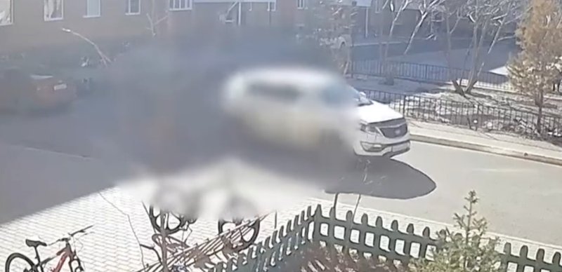 Двухлетняя девочка погибла под колесами автомобиля в Косшы Двухлетняя девочка погибла под колесами автомобиля в Косшы