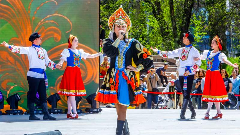 1 мая День единства народа Казахстана 1 мая День единства народа Казахстана 1 мамыр Қазақстан халқының бірлігі күні