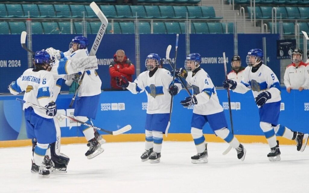 Казахстан сыграет с Австрией и Венгрией в рамках подготовки к юношескому ЧМ по хоккею