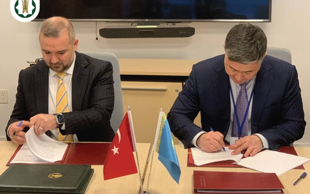 Казахстан упростил расчеты с Турцией