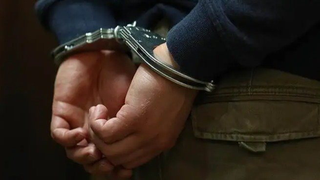 Мужчину отправили в колонию за неуплату алиментов в Риддере