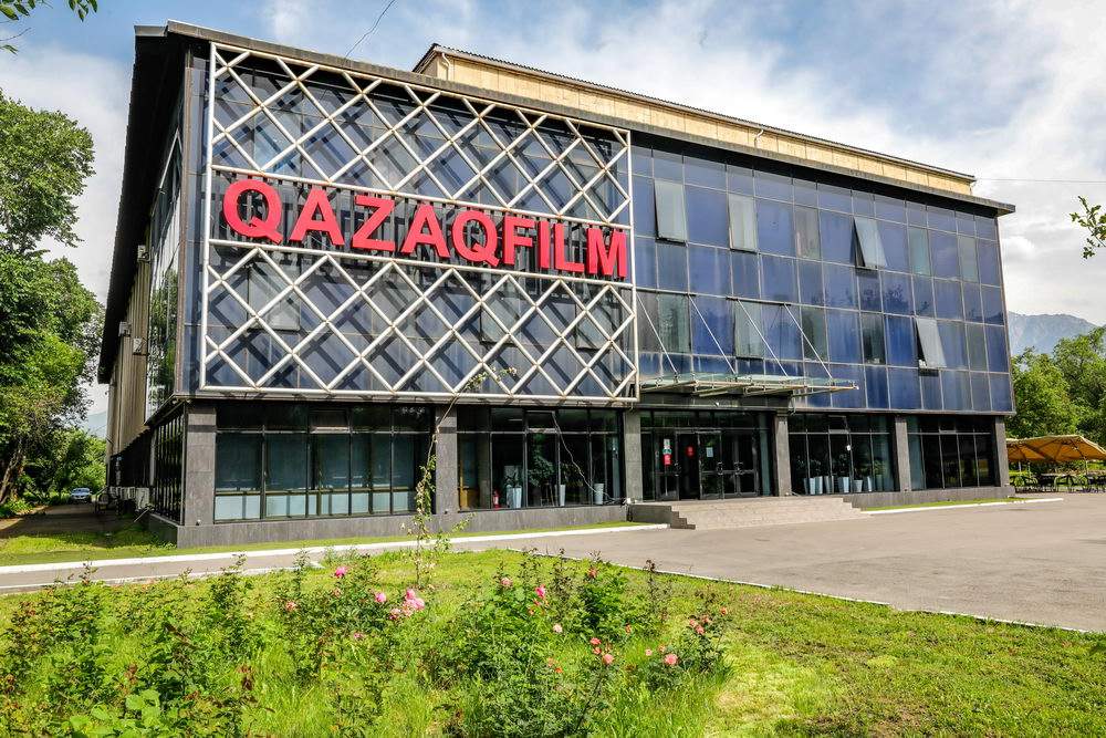 «Казахфильм» превратят в центр семейного досуга