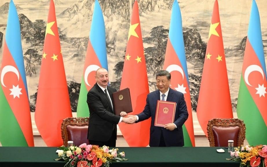 Азербайджан и Китай подписали соглашение о безвизовом режиме