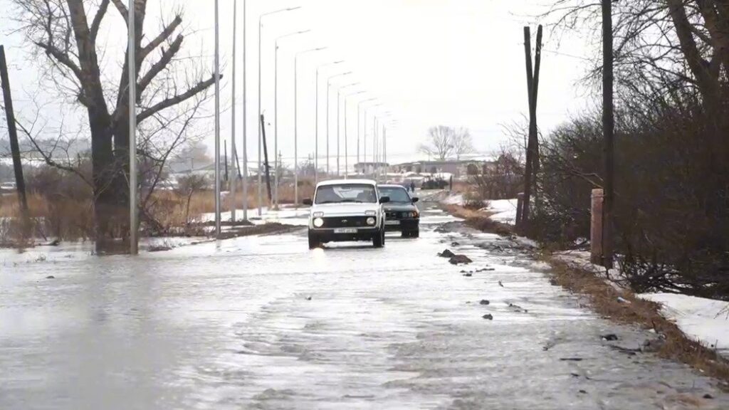 Без транспортного сообщения остаются 24 населенных пункта в Акмолинской области