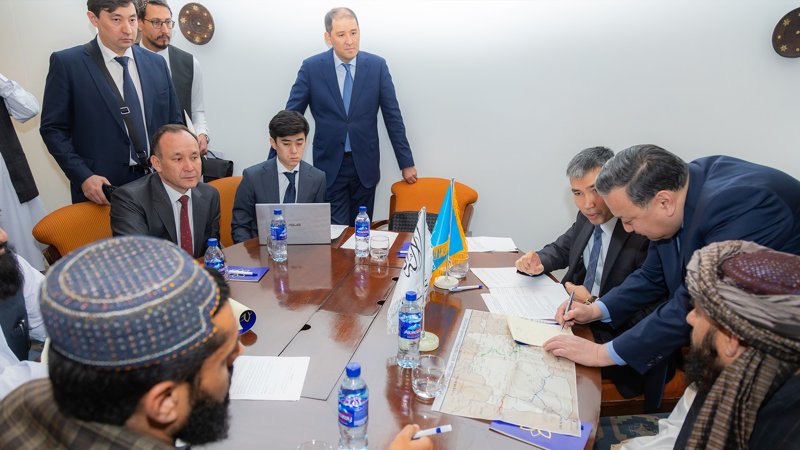 Казахстан и Афганистан договорились о строительстве железной дороги Тургунди – Герат Казахстан и Афганистан договорились о строительстве железной дороги Тургунди – Герат