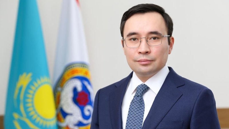 АБДЫКАДЫРОВ Алишер Елисович АБДЫКАДЫРОВ Алишер Елисович