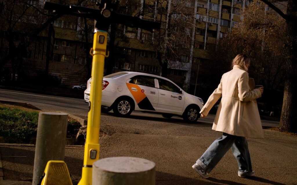 В Яндекс Такси опровергли информацию о запрете Chevrolet Cobalt