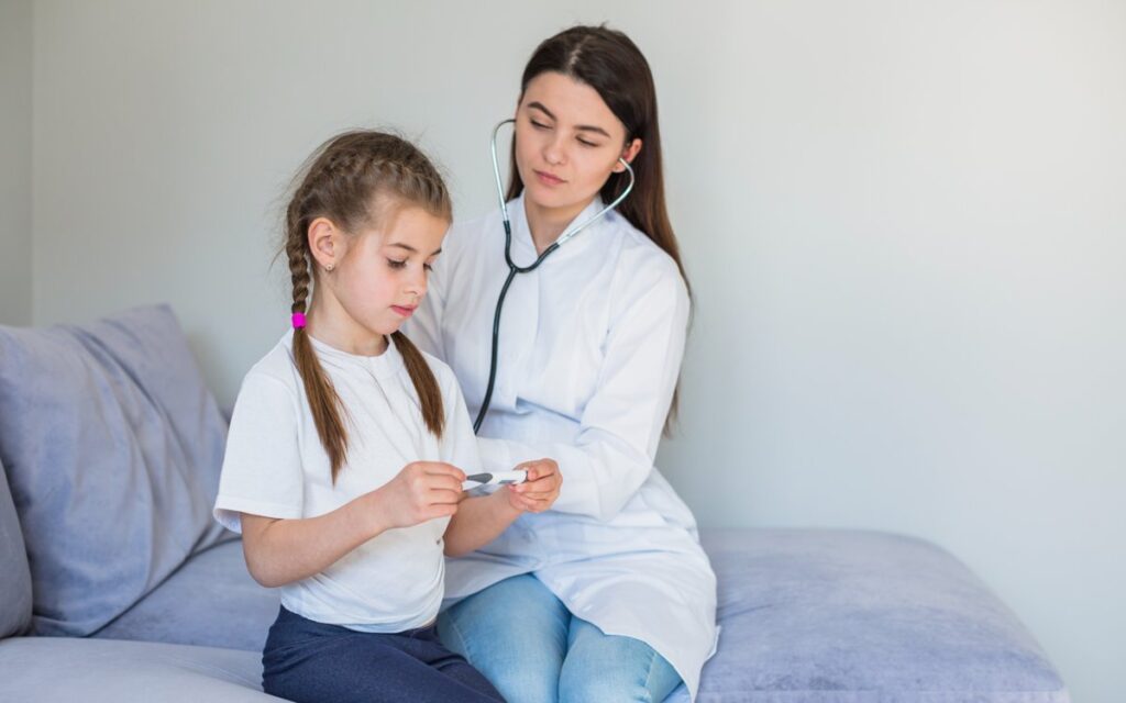 Как первоклассники могут пройти медосмотр в рамках ОСМС