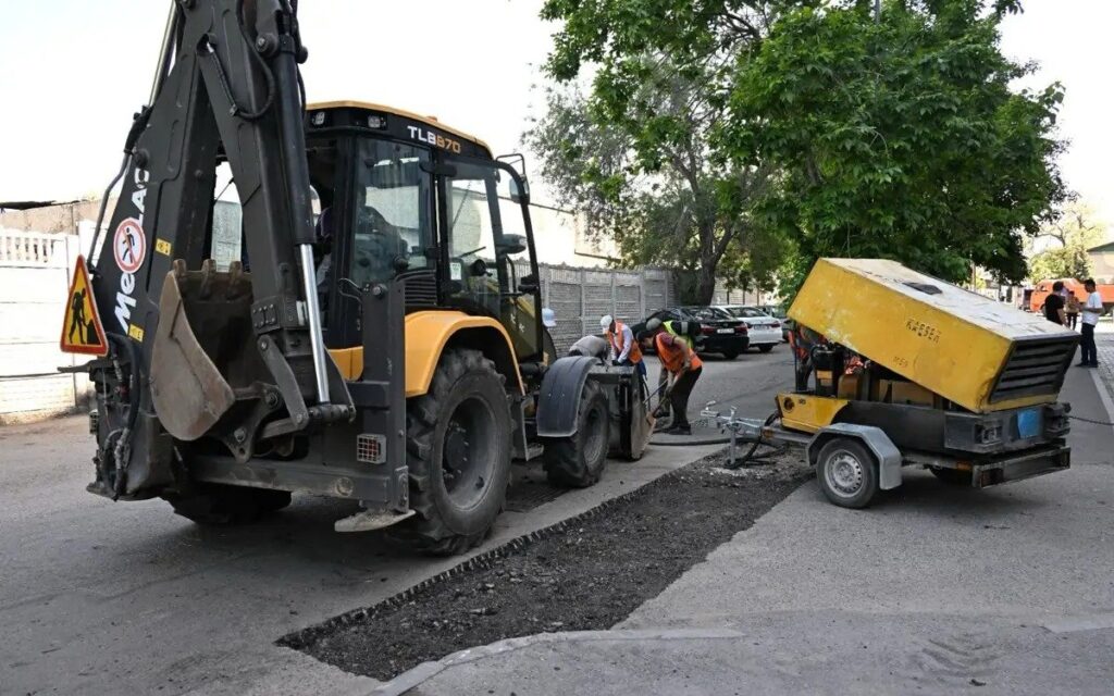 Сколько километров дорог отремонтируют в Астане в 2025 году