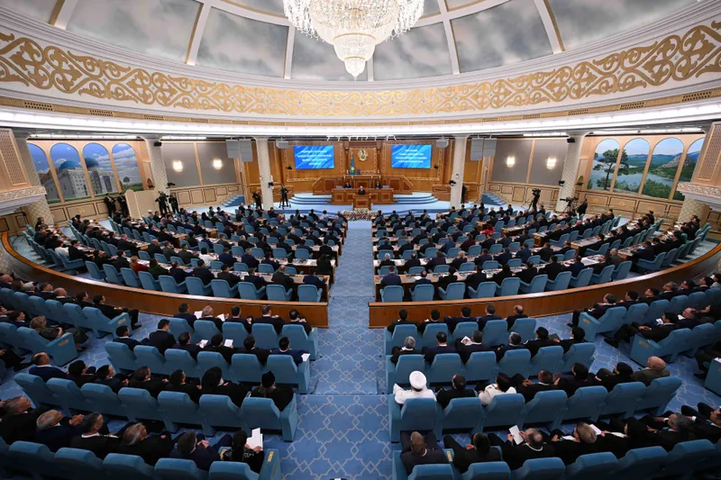 Глава государства предложил создать однопалатный парламент