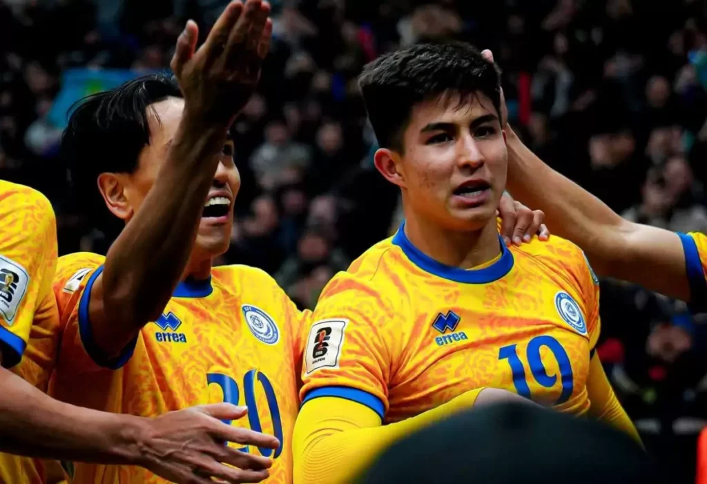 Дастан Сатпаев стал самым молодым автором гола в истории сборной Казахстана