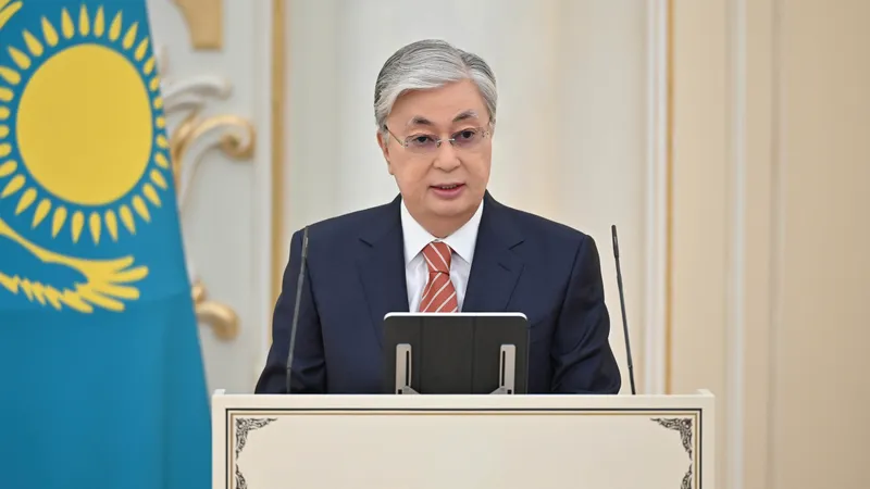 «Независимость превыше всего!» – Токаев поздравил казахстанцев