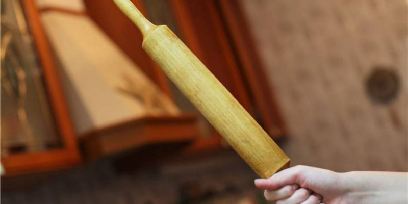 Әйелін оқтаумен ұрып өлтірген қаскөй 10 жылға сотталды