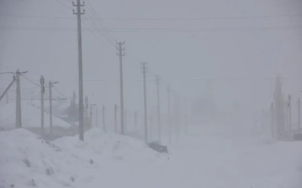 БҚО-да боранды күні адасып кеткен екі адам табылмай жатыр