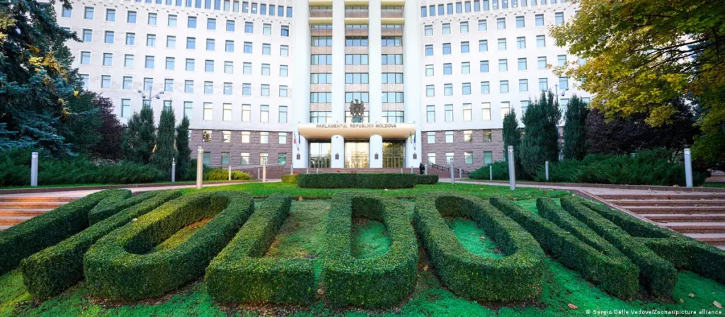 Молдова выходит из СНГ