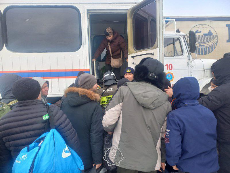 65 граждан Таджикистана спасли в Актюбинской области