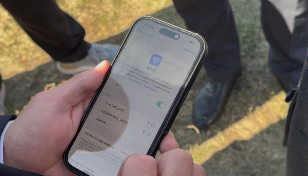 Более 500 аулов подключены к спутниковому интернету