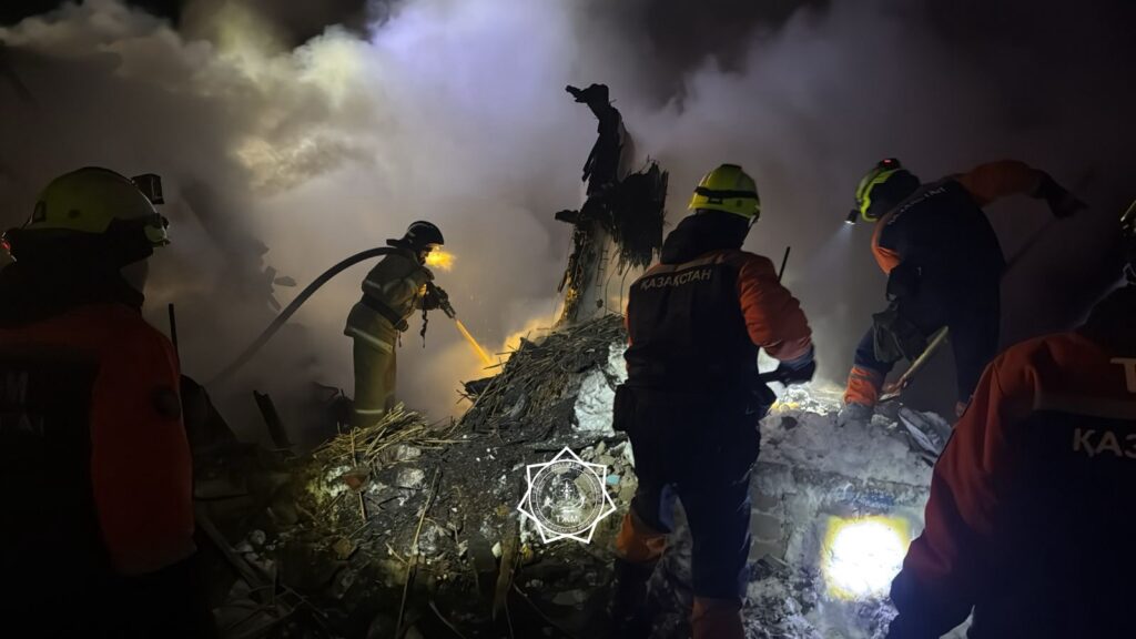 Мужчина и ребенок погибли в пожаре в СКО