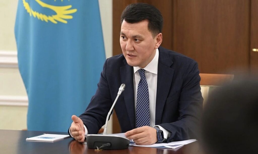 Ерлан Карин: Конституция и законы страны — выше любых радикальных взглядов